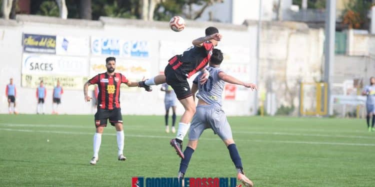 Sorrento-Taranto 0-3, la cronaca: tre limoni al “Surriento”