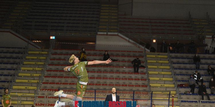 Prisma Taranto Volley-Emma Villas Aubay Siena 1-3, la fotogallery