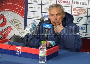 Taranto-Casarano 0-0, la cronaca: pareggio con recriminazioni