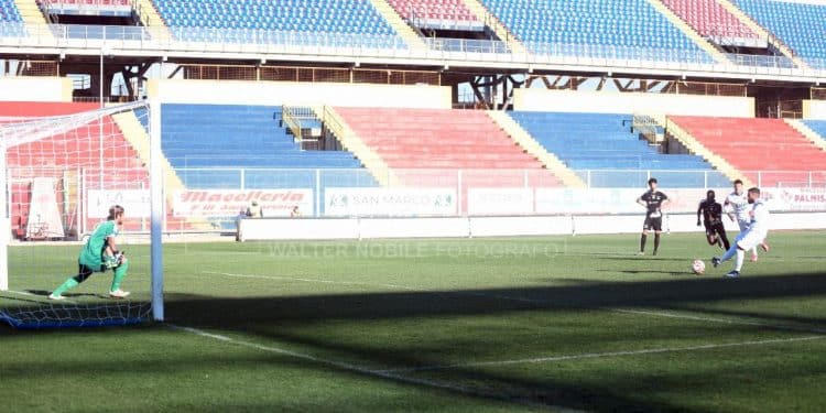 Taranto-Molfetta 3-1, la fotogallery