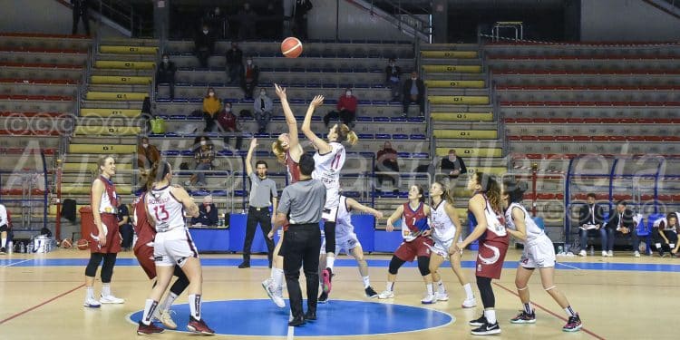 Ad Maiora Taranto-Salerno Basket 92 61-57, la fotogallery