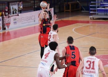 Salerno-CJ Basket 69-81: grande secondo tempo Taranto!