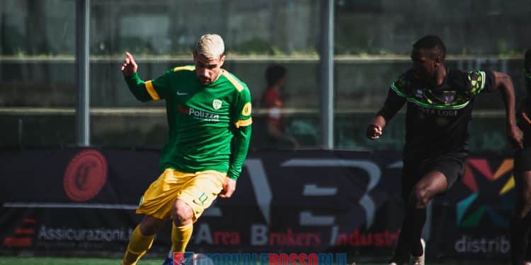 Lavello-Team Altamura 1-1, la fotogallery