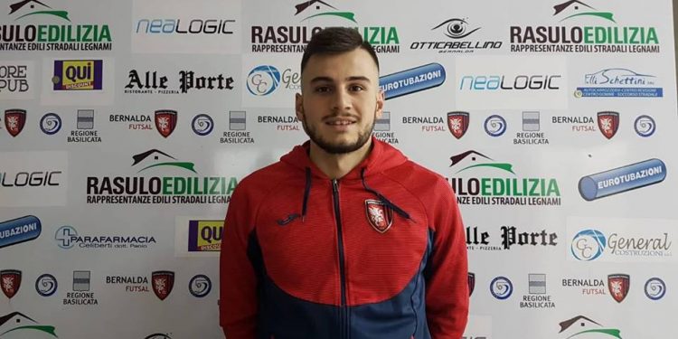 Bernalda Futsal, verso Napoli