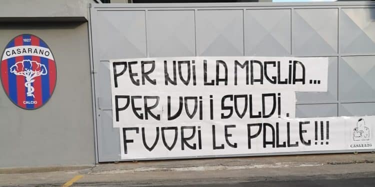 Casarano, esplode la rabbia del tifo organizzato