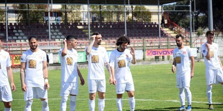 Real Aversa-Taranto 0-0, la fotogallery