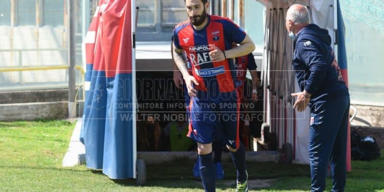 Taranto-Gravina 1-0, la fotogallery