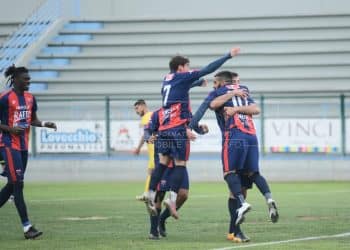 Fasano-Taranto 1-2, la cronaca: Corvino-Matute e la capolista se ne va