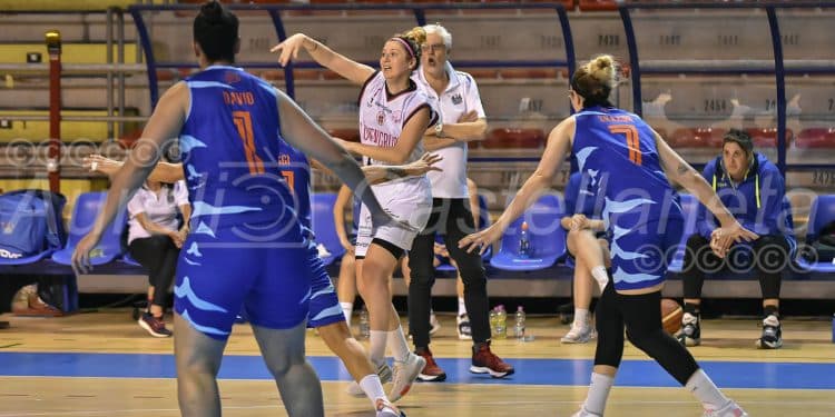 Ad Maiora Taranto-Blue Lizard Capri 39-76, la fotogallery