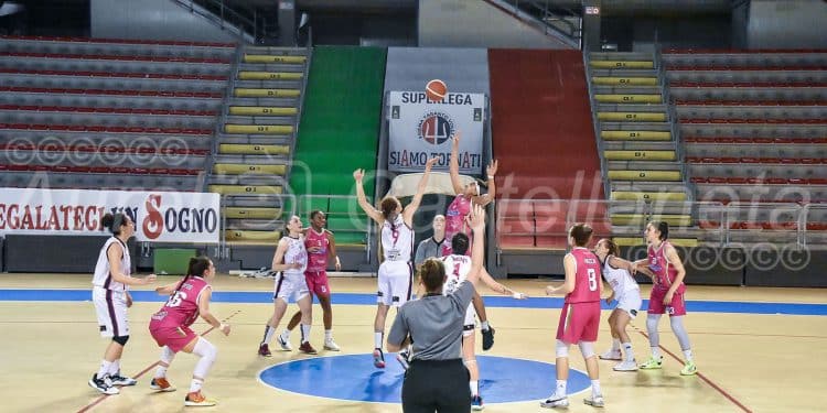 Ad Maiora Taranto vs Polisp. Battipagliese 50-46, la fotogallery