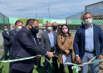 Nuovo campo sportivo di Talsano, il taglio del nastro del sindaco Melucci