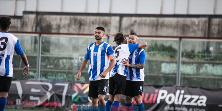 Lavello-Fasano 0-0, la fotogallery