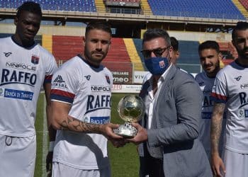 Taranto, consegnato il “Pallone d’Oro” della Serie D a Marsili
