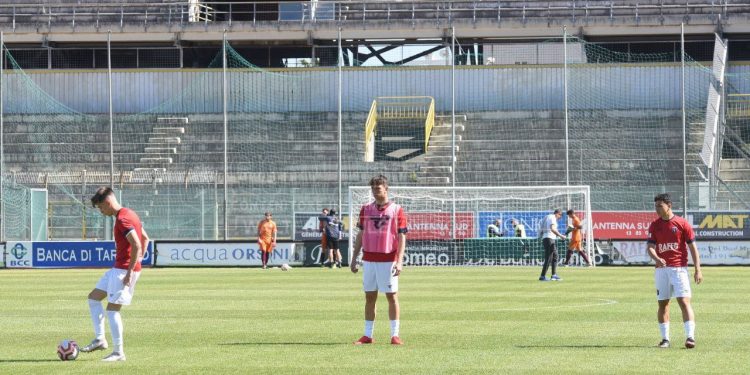 Taranto-Portici 2-3, la fotogallery