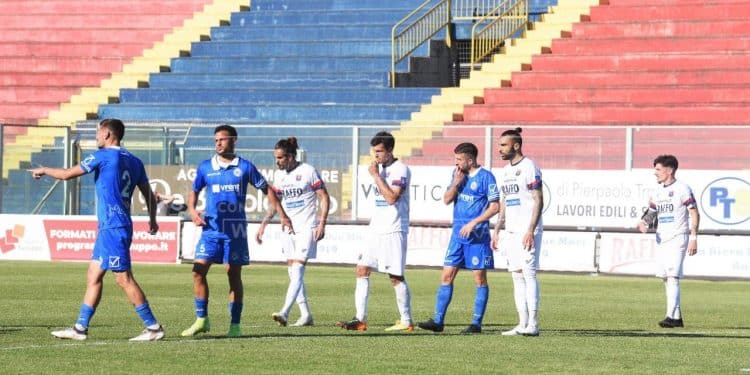 Taranto-Portici 2-3, la fotogallery