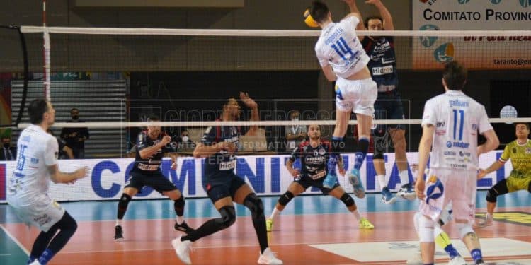Prisma Taranto Volley-Atlantide Pallavolo Brescia 3-2, la fotogallery