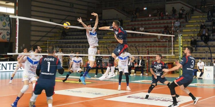 Prisma Taranto Volley-Atlantide Pallavolo Brescia 3-2, la fotogallery