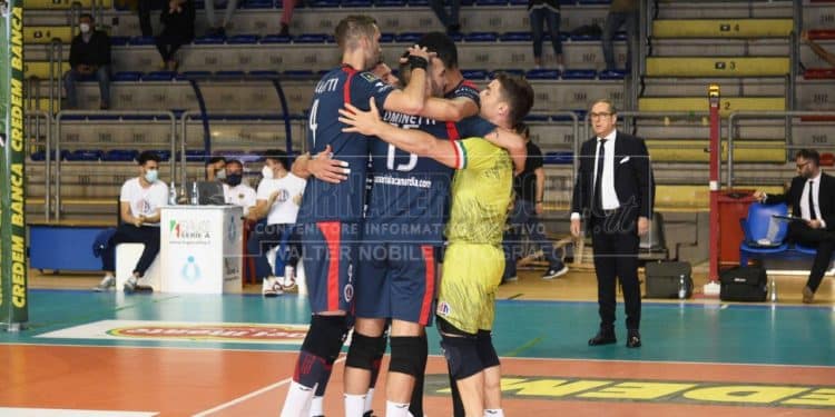 Prisma Taranto Volley-Atlantide Pallavolo Brescia 3-2, la fotogallery