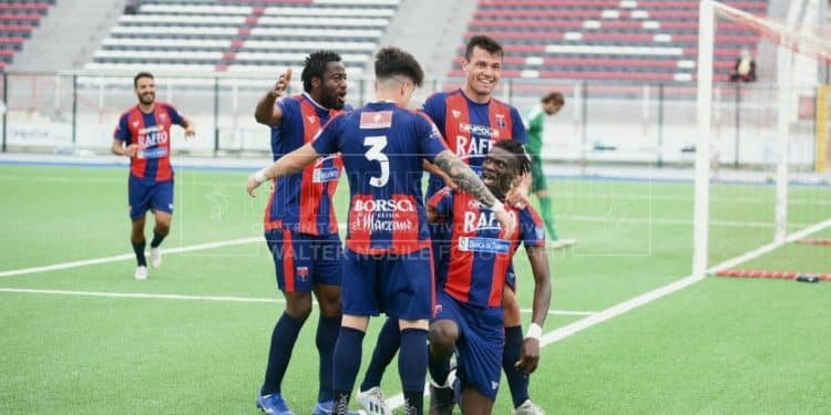 Molfetta-Taranto 1-3, la cronaca: è vittoria! Rossoblu sempre più vicini alla meta