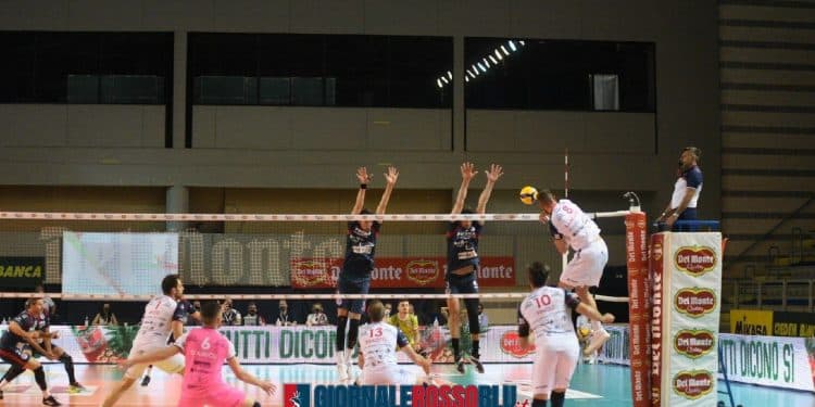 Super coppa A2: Prisma Taranto Volley-Agnelli Tipiesse Bergamo 1-3, la fotogallery