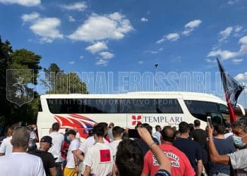 Taranto, i tifosi incontrano la squadra a Parco Cimino: le foto