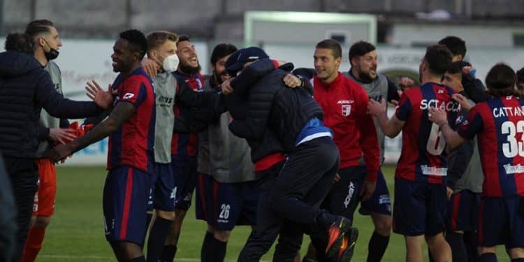 Vibonese, formalizzata la richiesta di iscrizione al torneo di Lega Pro