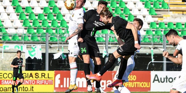 Monopoli, il nuovo allenatore è Alberto Colombo