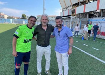 Taranto, l’assessore allo sport Marti in visita alla squadra