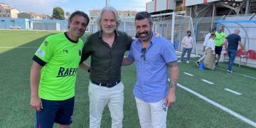 Taranto, l’assessore allo sport Marti in visita alla squadra