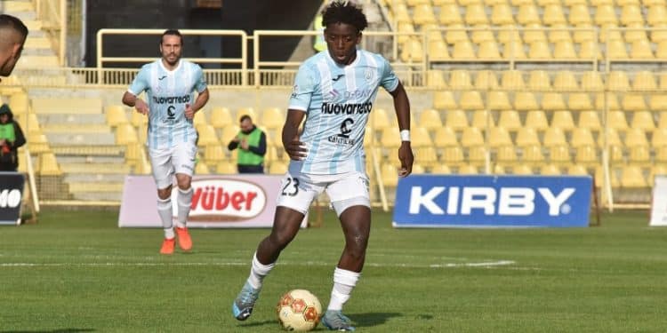 Virtus Francavilla, rinnova Giovanni Tchetchoua