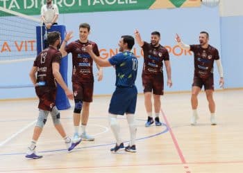 Volley Club Grottaglie: Gara 1 è granata, battuto il CUS Bari 3-0