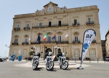 Dopo i monopattini, arrivano gli scooter elettrici