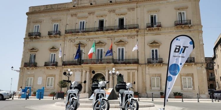 Dopo i monopattini, arrivano gli scooter elettrici