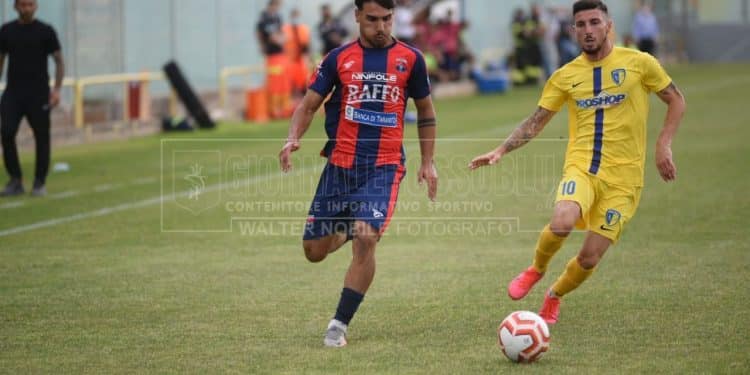 Taranto-Cerignola 4-2, la cronaca: una squadra da favola fa sognare i tifosi