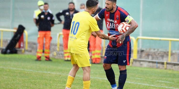 Taranto-Cerignola 4-2, la fotogallery