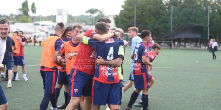 Lavello-Taranto 2-3, la cronaca: vittoria all’ultimo respiro. E’ Serie C!