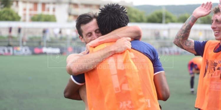 Lavello-Taranto 2-3, la cronaca: vittoria all’ultimo respiro. E’ Serie C!