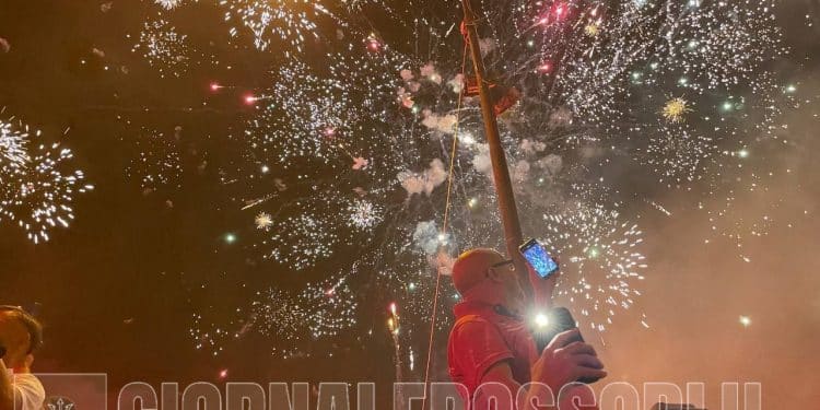 Taranto, scoppia la festa in città: la fotogallery