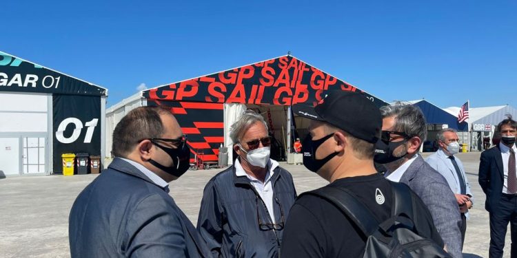 SailGP, sopralluogo del sindaco Melucci nell’area tecnica