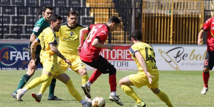 Turris, ufficiale la firma di Salvatore Longo