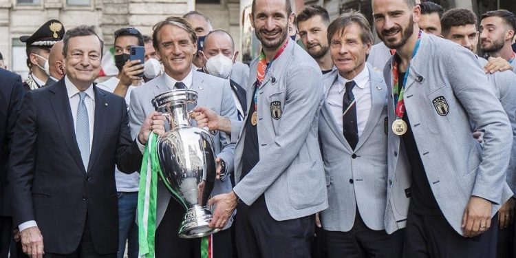 Azzurri, 53 anni trascorsi per tornare Campioni d’Europa!