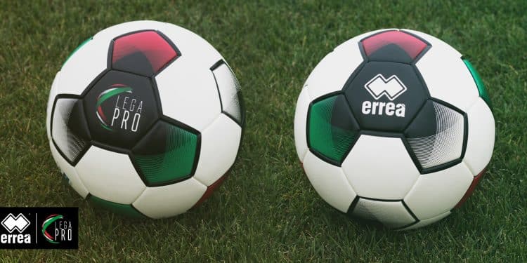 Serie C, presentato il pallone ufficiale per la stagione 2021/22