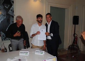 Calcio, Antonio Spinelli firma per il Glacis United F.C.