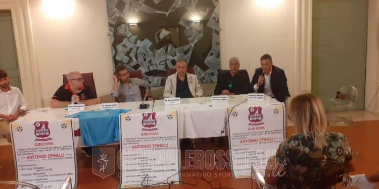 Calcio, Antonio Spinelli firma per il Glacis United F.C.