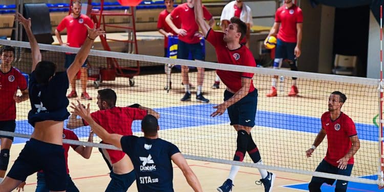 Prisma Taranto Volley, vittoria al tie break contro la New Mater