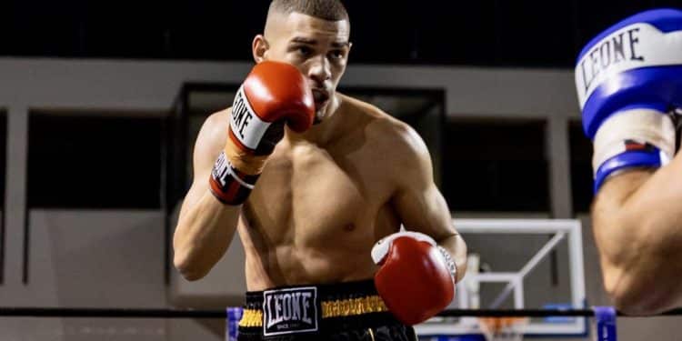 Boxe, Rossetti alla ribalta