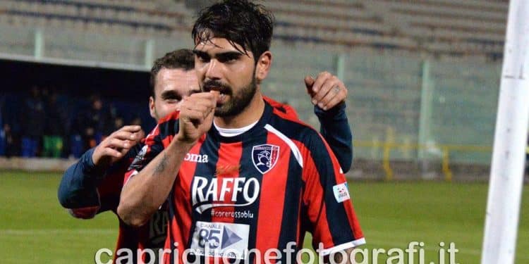 Ex Taranto, Alessio Viola firma per il San Luca