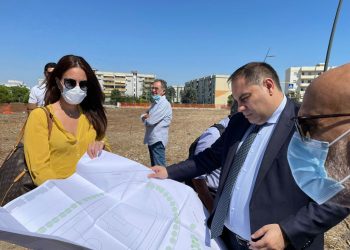Nuovo centro sportivo a Talsano, il sindaco Melucci avvia il cantiere