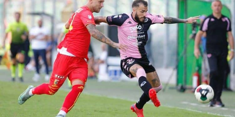 Paganese-Taranto 2-1, la cronaca: batosta a tempo scaduto per i rossoblù