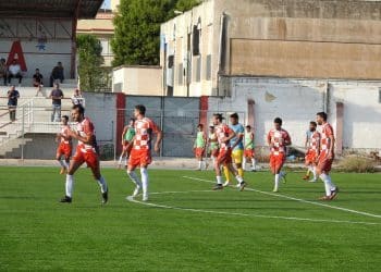 Asd Castellaneta, il Gallo scappa, Rizzo lo riacciuffa. Al “De Bellis” è uno ad uno